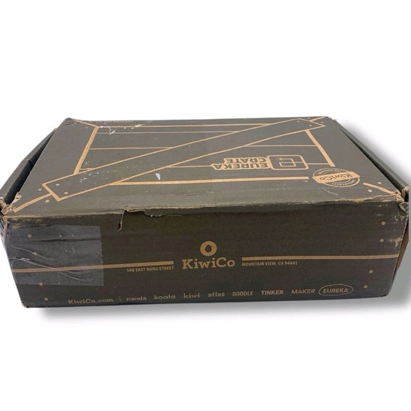 Kiwi Co Eureka Crate Cornhole Catapult Build Your Own New in Box Retired - Picture 6 of 10